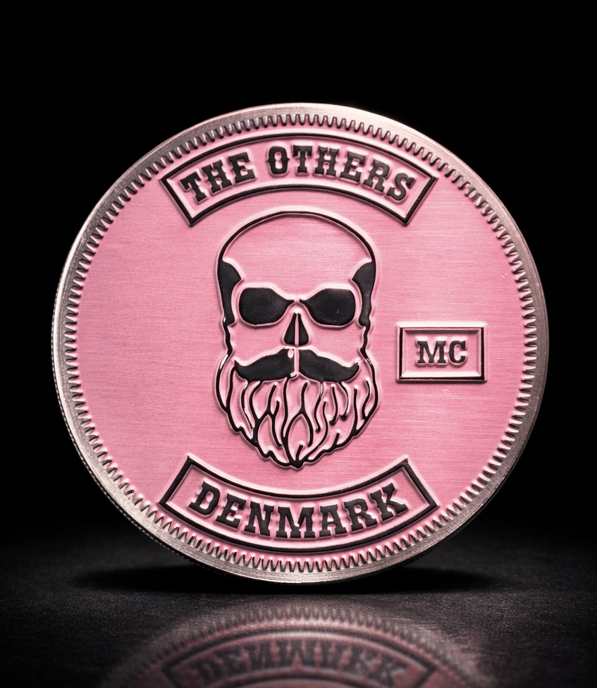 Pink Punisher (Pink)